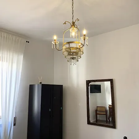 公寓 Oldcity Centre Casa Risorgimento 奇维塔韦基亚